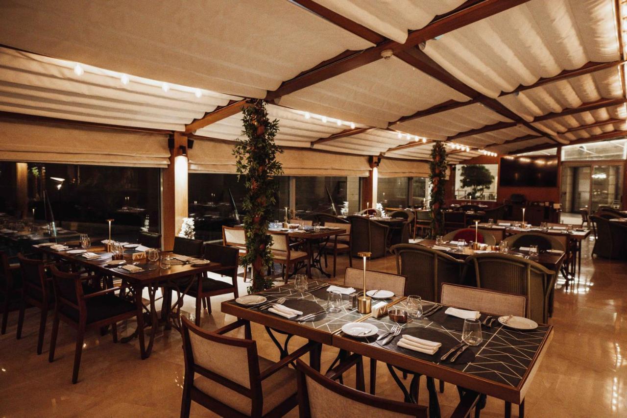Coral Beach Hotel And Resort Beirut Luaran gambar